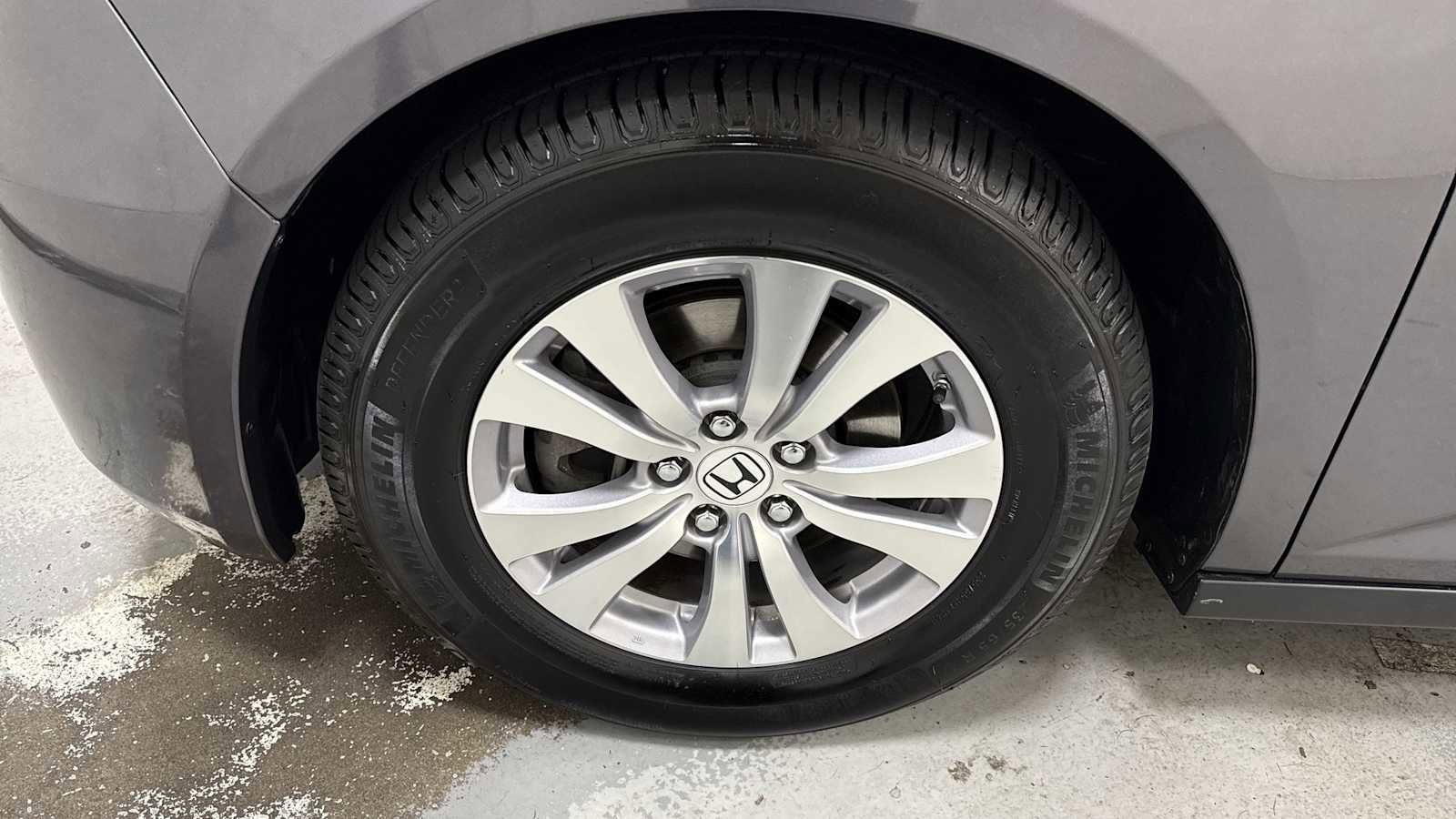 Used 2017 Honda Odyssey SE image 10