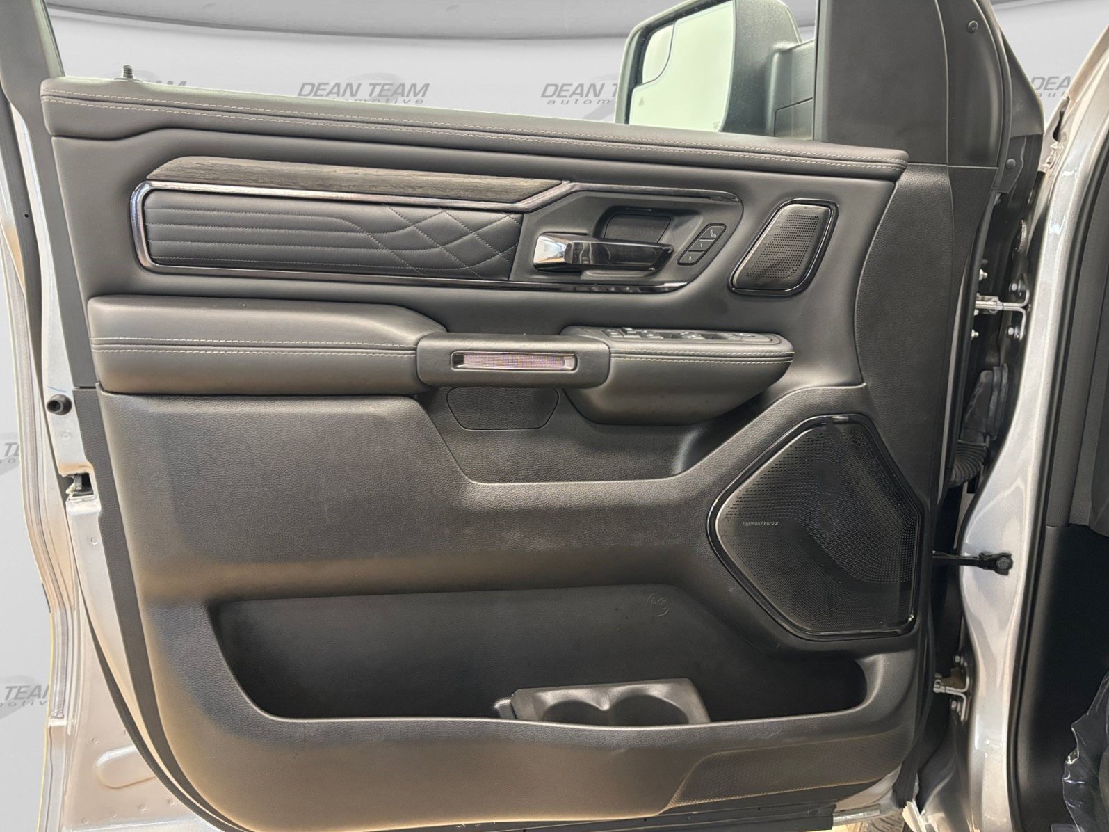 Used 2025 RAM 1500 Limited w/ Bed Utility Group AWD/4WD image 13