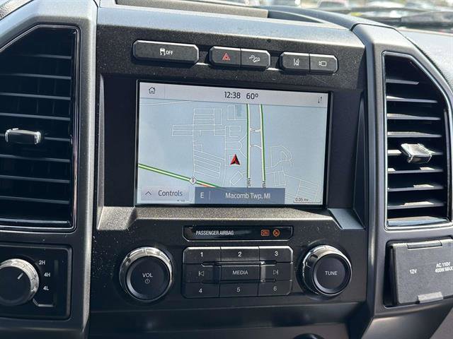 Used 2022 Ford F350 XLT w/ XLT Premium Package AWD/4WD image 18