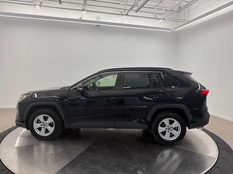 Used 2019 Toyota RAV4 XLE w/ Convenience Package AWD/4WD image 6