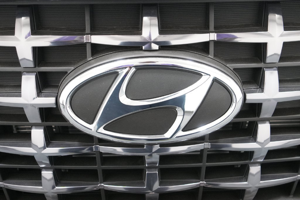 New 2026 Hyundai Venue SEL FWD image 10