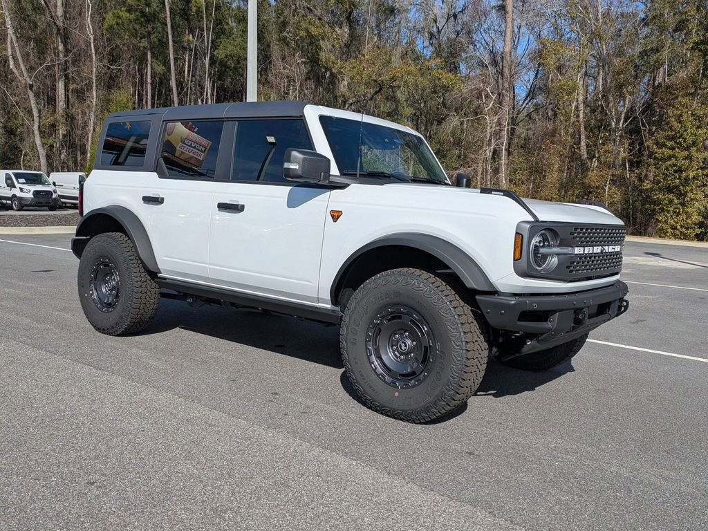 New 2025 Ford Bronco Badlands video 2