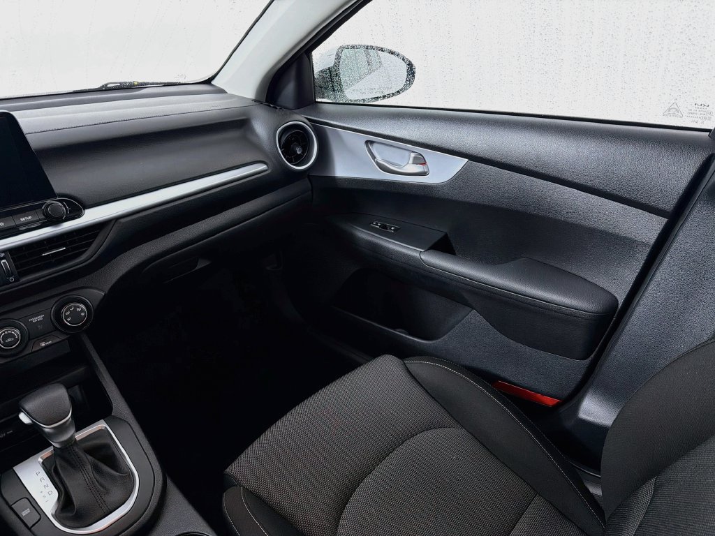 Used 2023 Kia Forte LXS FWD image 21