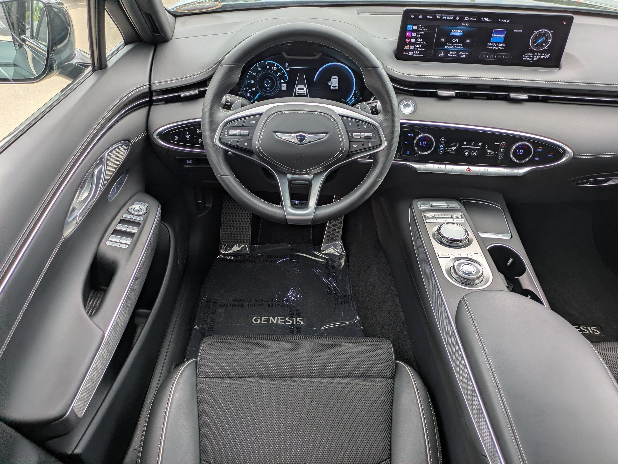 Certified 2024 Genesis GV70 2.5T w/ Sport Prestige Package AWD/4WD image 15