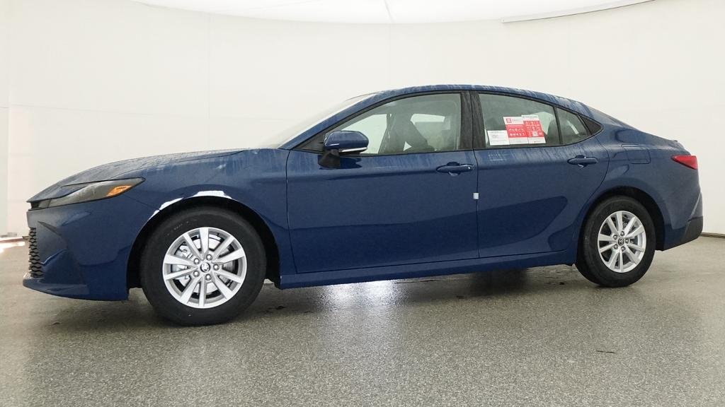 New 2026 Toyota Camry LE w/ Convenience Package FWD image 4