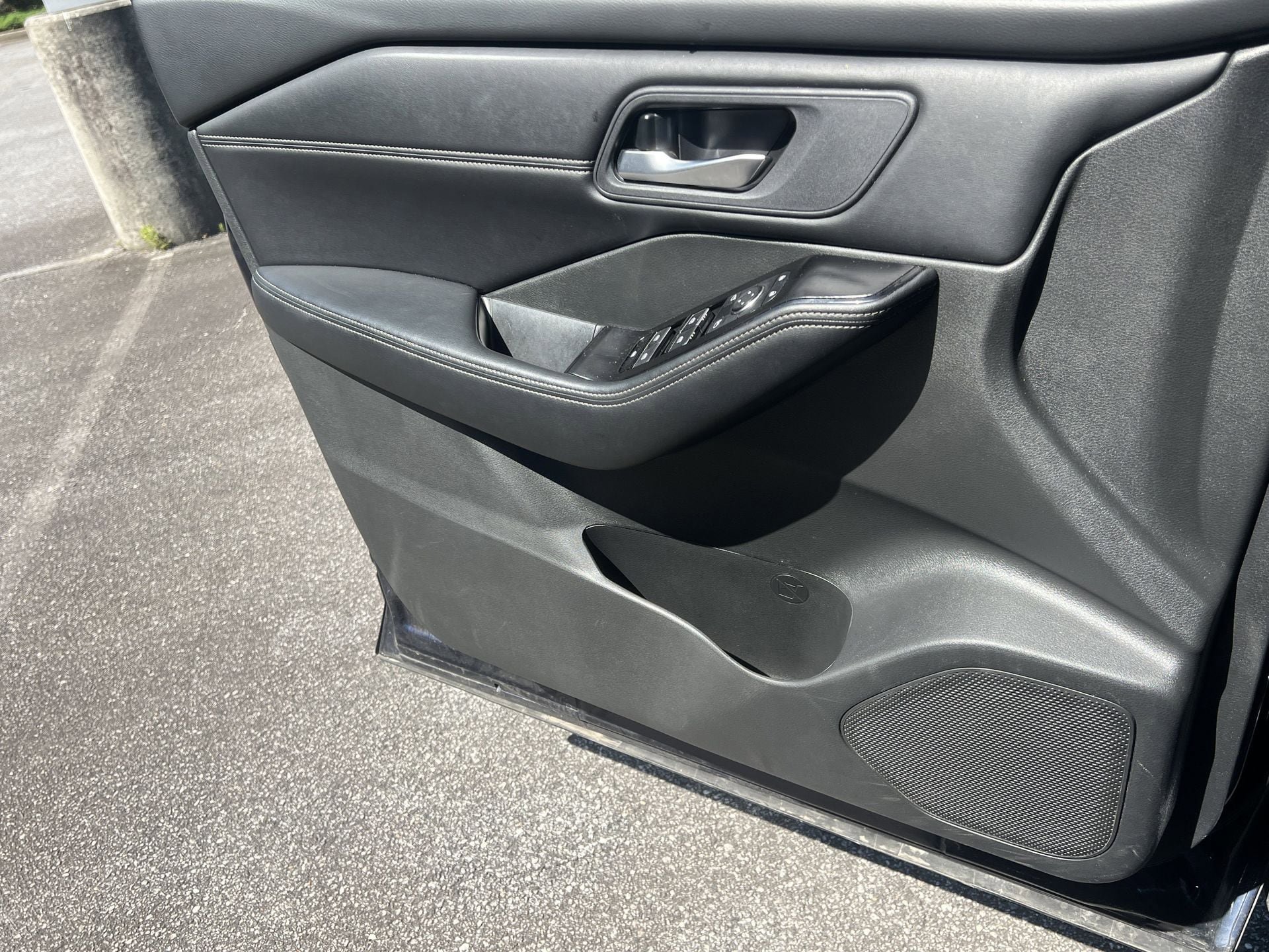 Certified 2026 Nissan Rogue SL AWD/4WD image 11