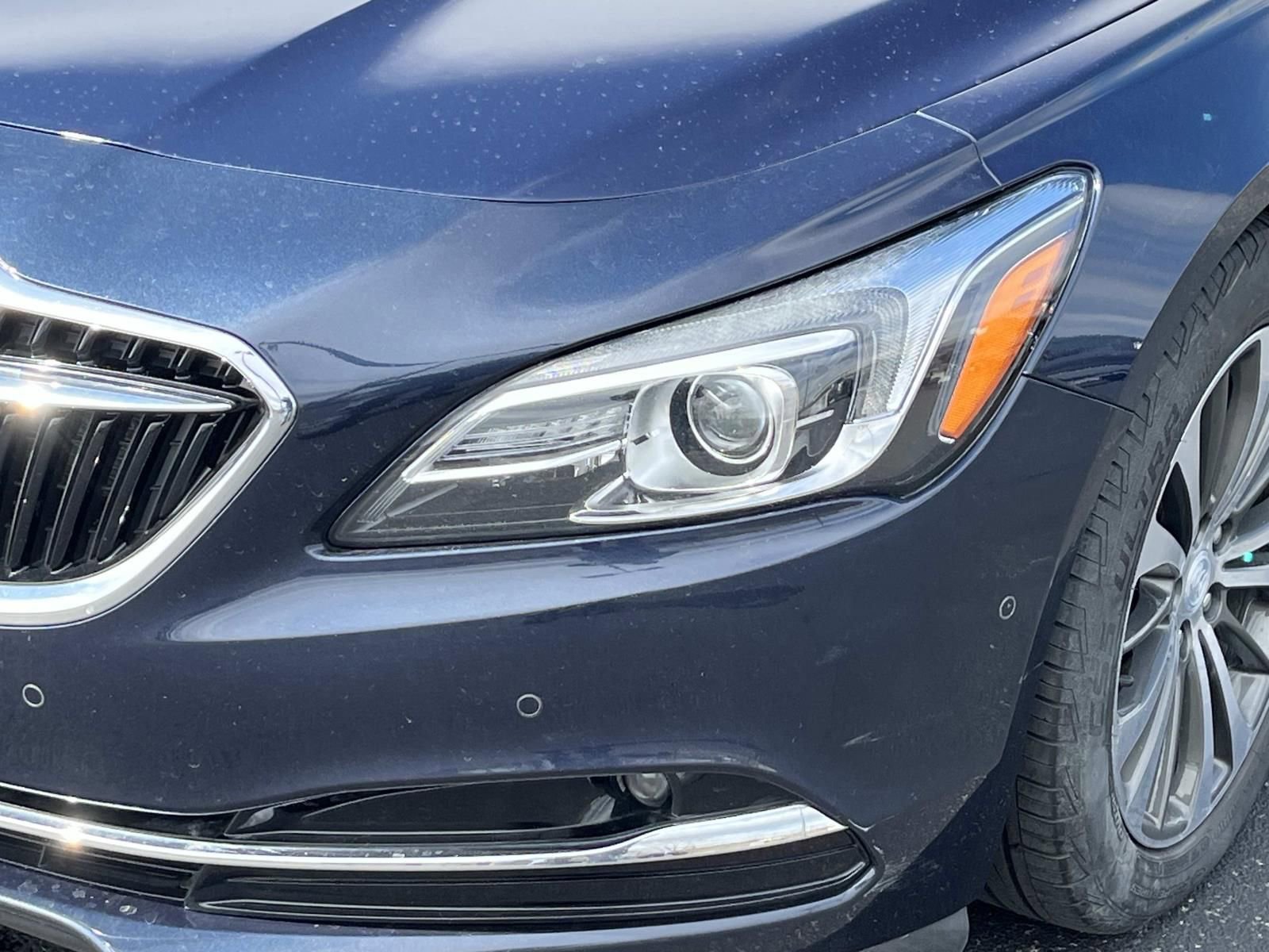 Used 2017 Buick LaCrosse Premium w/ Driver Confidence Package #2 image 11