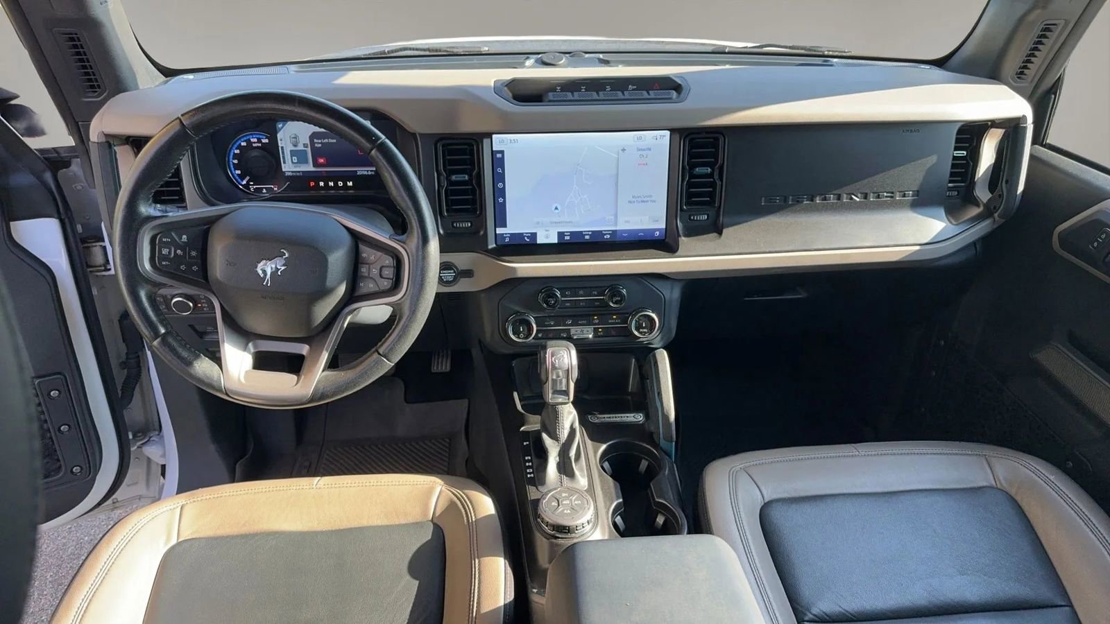 Used 2022 Ford Bronco Wildtrak image 9