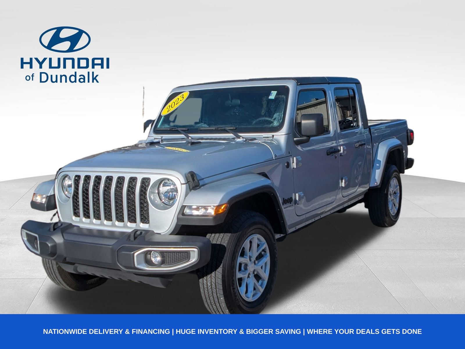 Used 2023 Jeep Gladiator Sport image 1