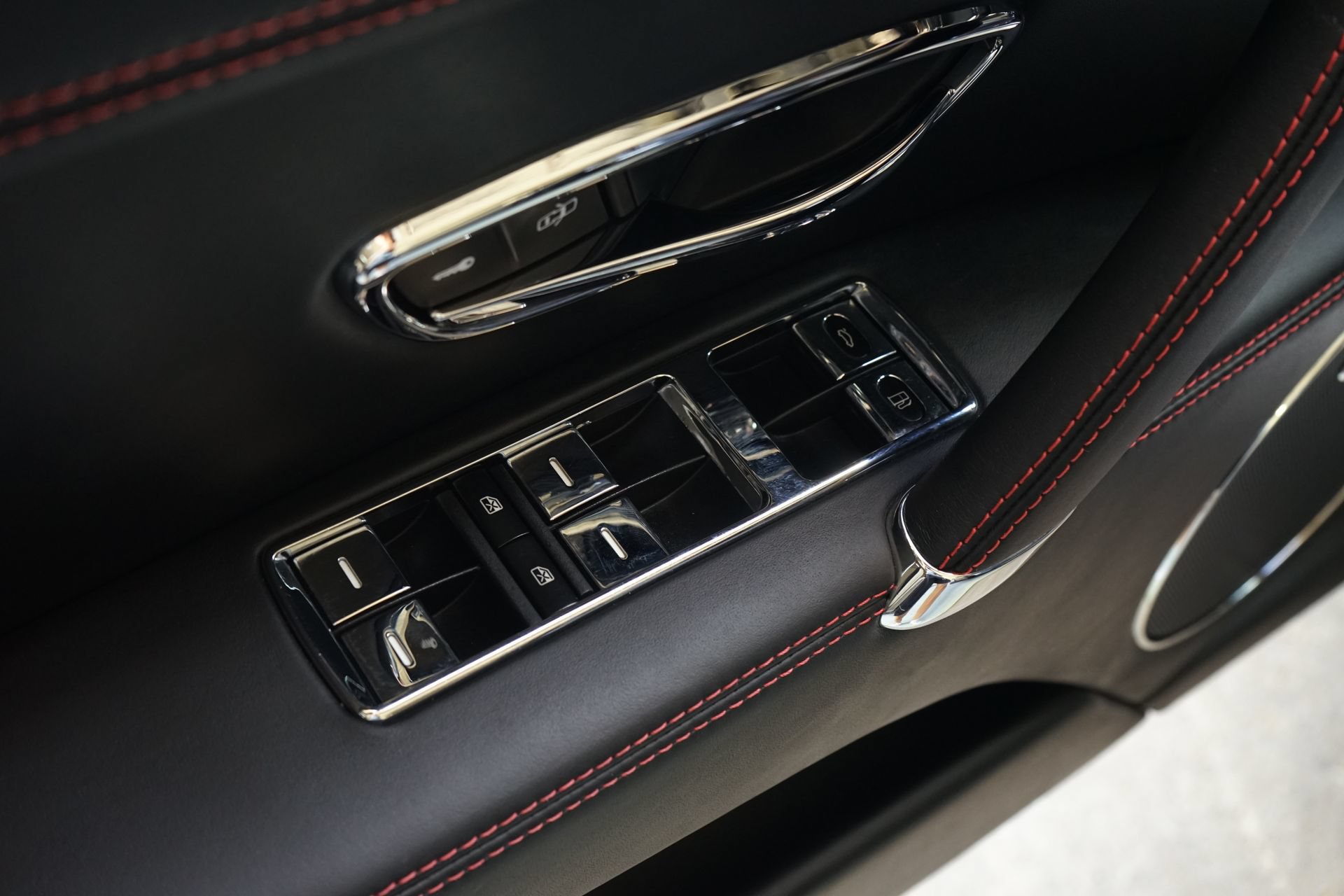 Used 2014 Bentley Flying Spur W12 AWD/4WD image 26