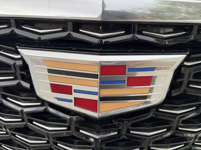 Certified 2024 Cadillac XT4 Premium Luxury w/ Technology Package FWD image 30
