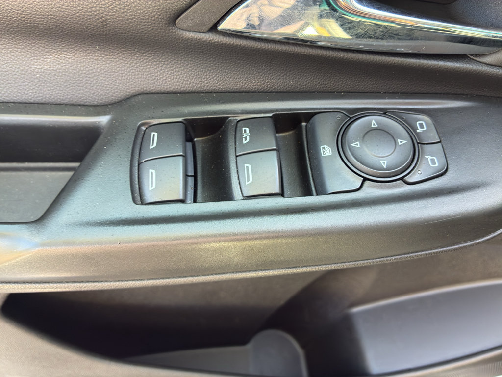 Used 2023 Chevrolet Bolt LT FWD image 19