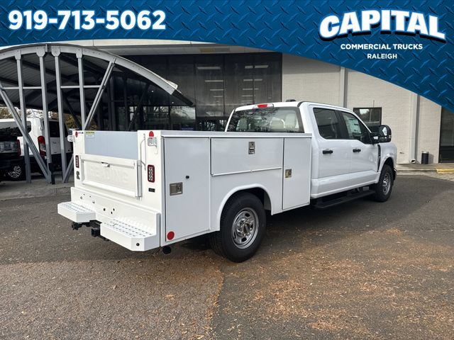 New 2026 Ford F250 XL w/ XL Chrome Package RWD image 10