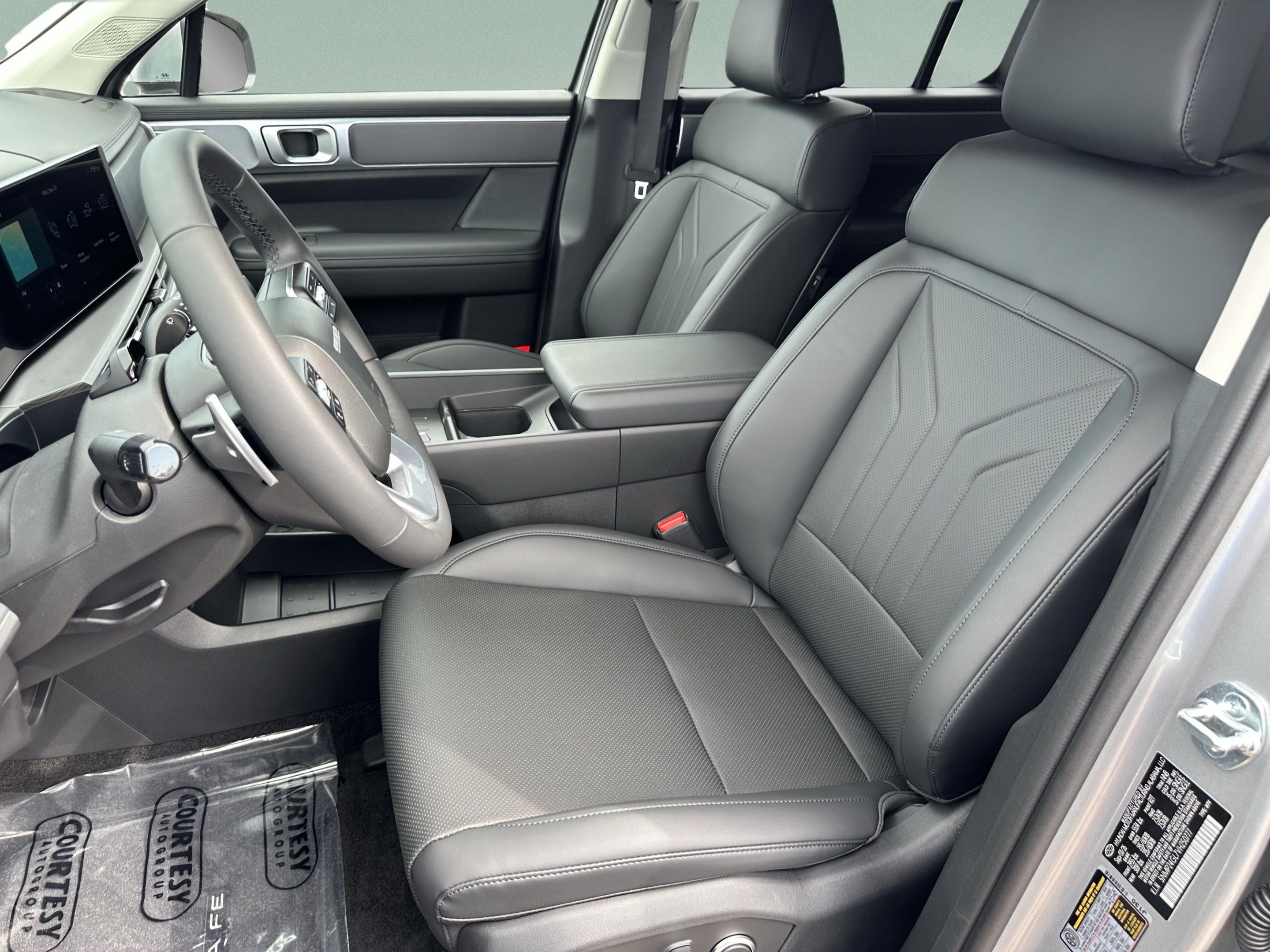 New 2027 Hyundai Santa Fe SEL FWD image 17