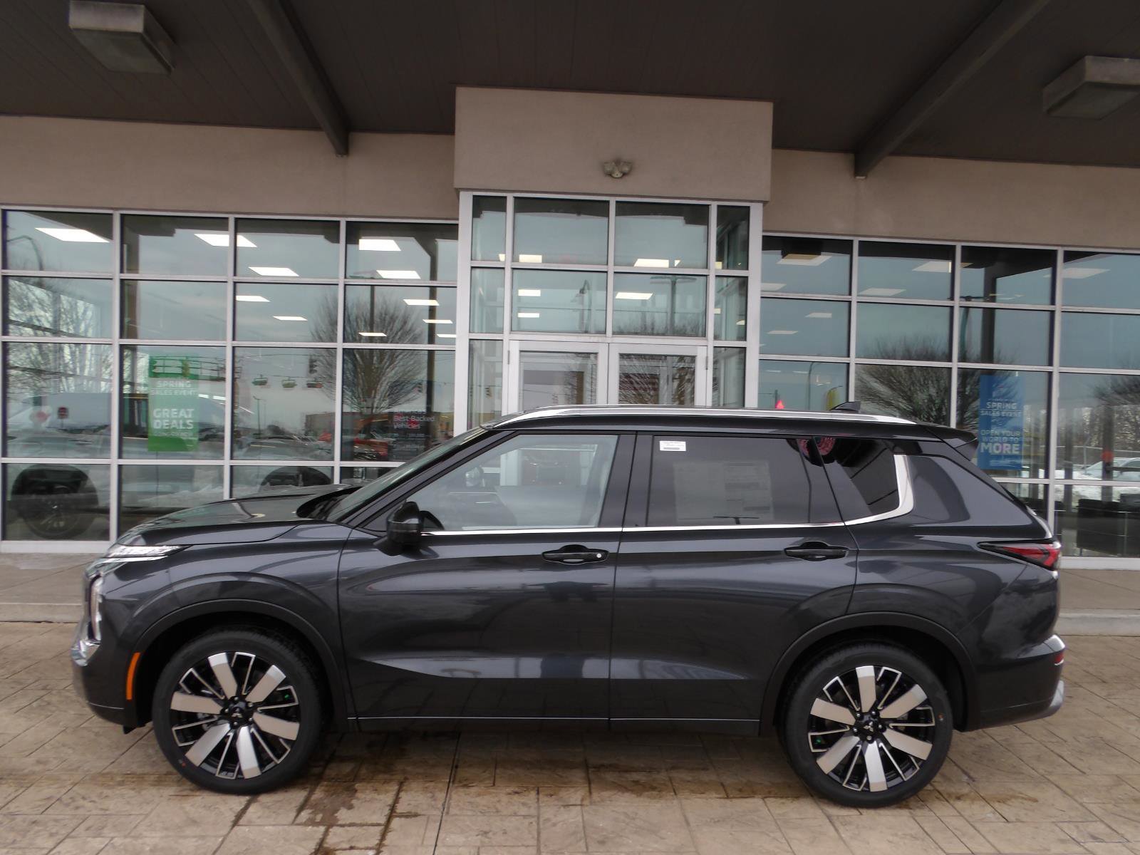 New 2026 Mitsubishi Outlander SEL AWD/4WD image 4