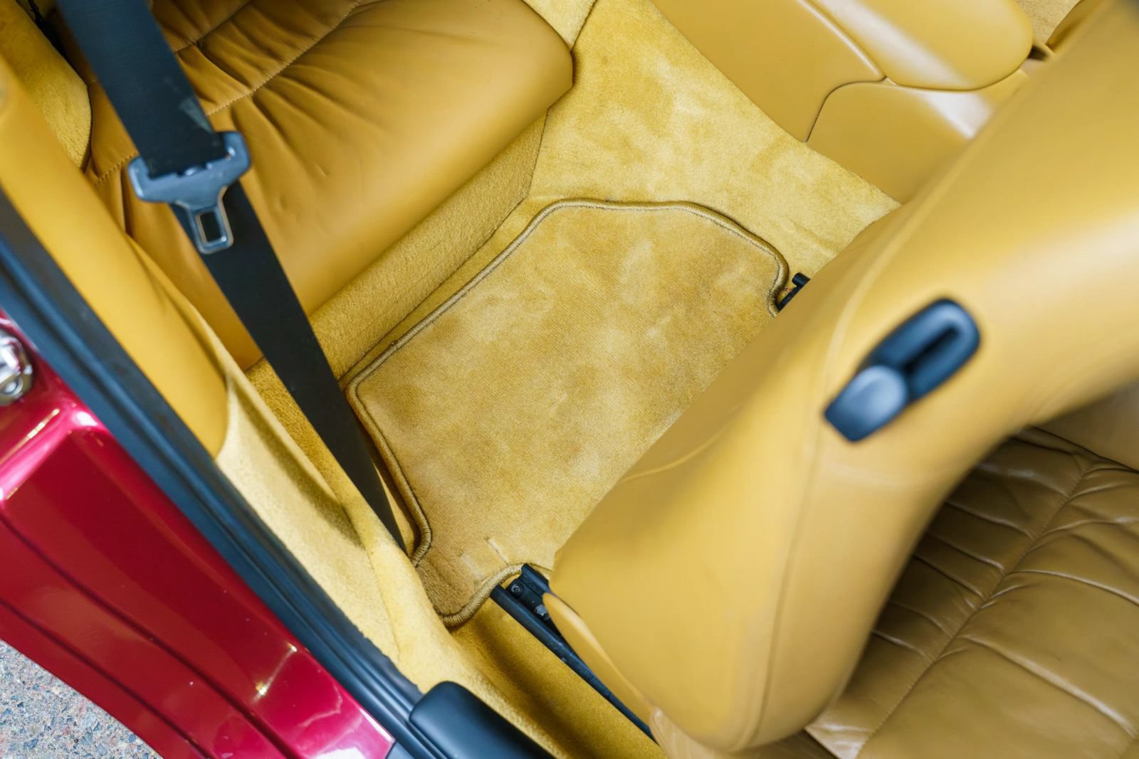 Used 2000 Porsche 911 Carrera image 88