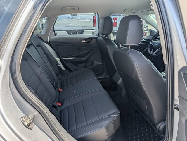 Certified 2024 Volkswagen Jetta SE FWD image 20