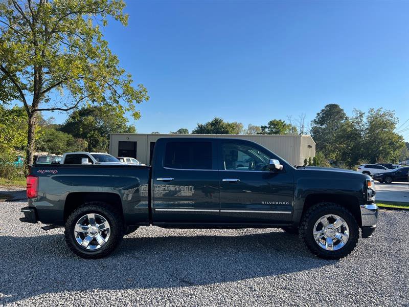 Used 2017 Chevrolet Silverado 1500 LTZ w/ Sport Package image 6