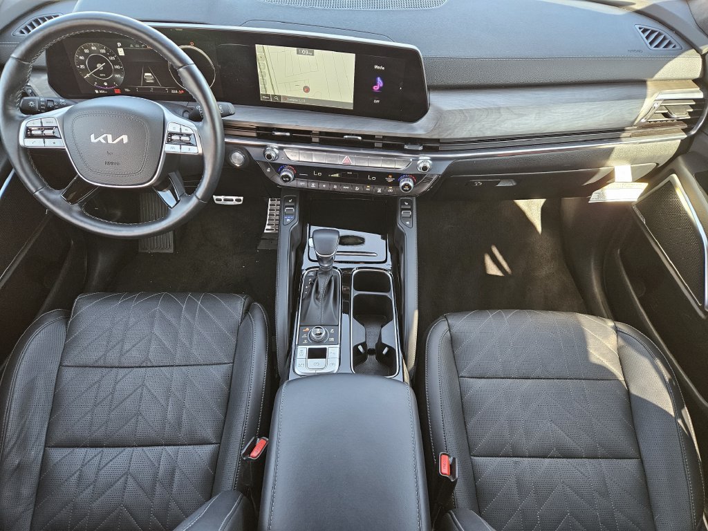 Certified 2025 Kia Telluride SX Prestige X-Pro AWD/4WD image 16
