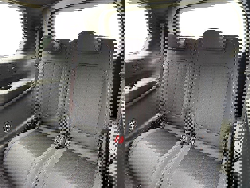 New 2025 Jeep Grand Cherokee L Laredo w/ Luxury Tech Group I image 13