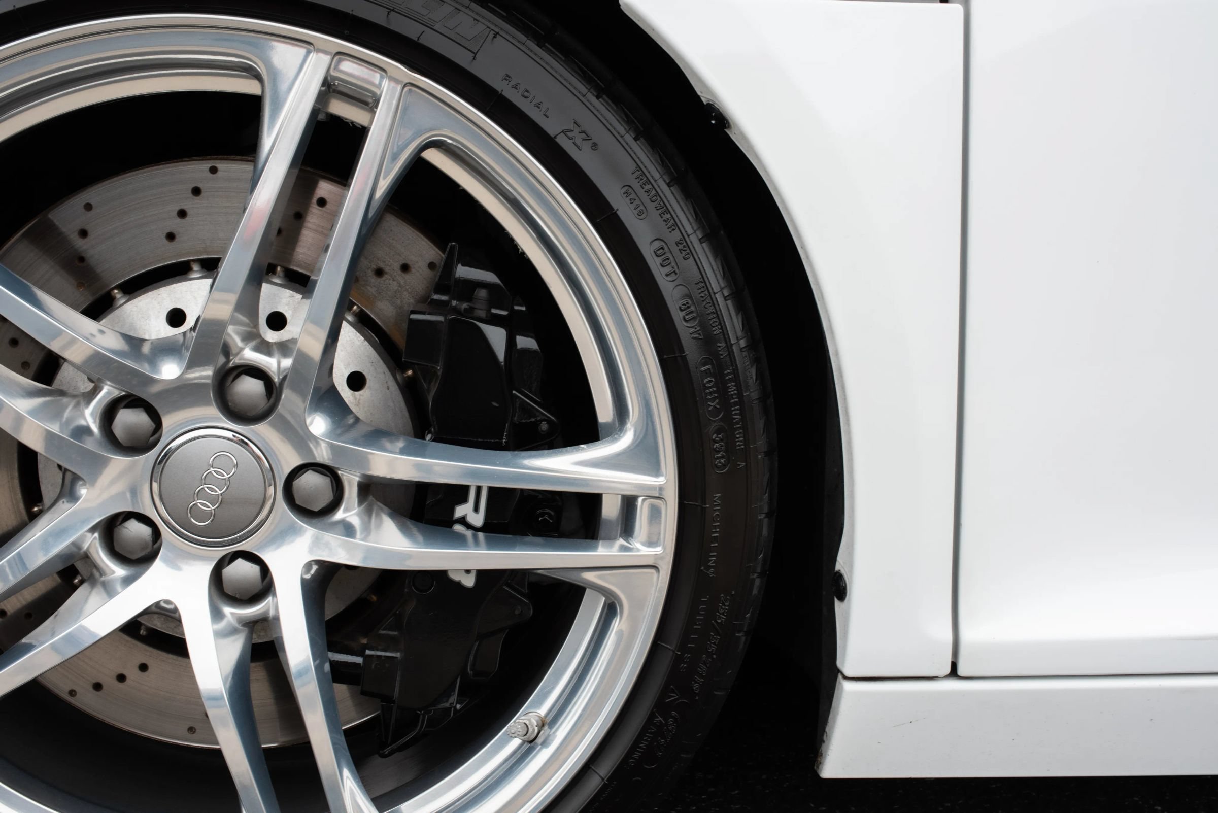 Used 2012 Audi R8 V8 AWD/4WD image 43