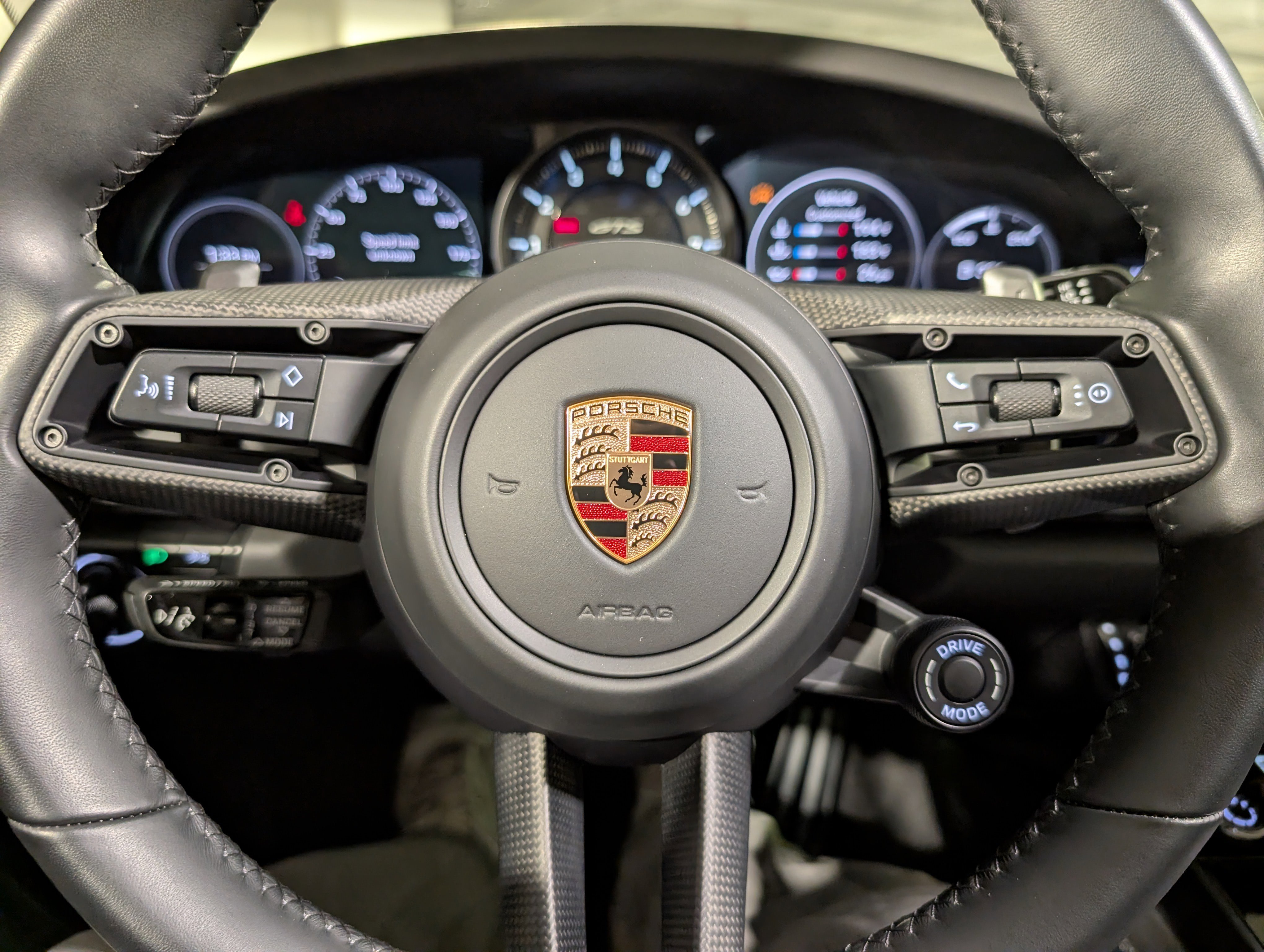 Used 2023 Porsche 911 Targa 4 GTS image 33