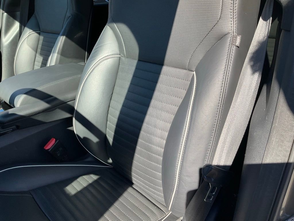 Used 2020 Land Rover Discovery HSE Luxury AWD/4WD image 17