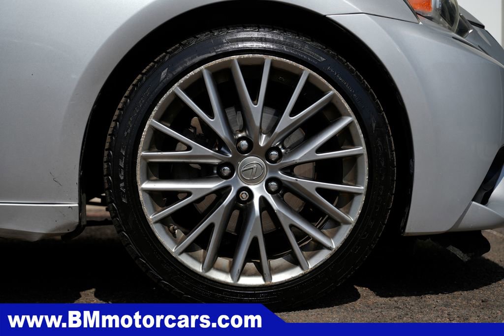 Used 2015 Lexus IS 250 image 10