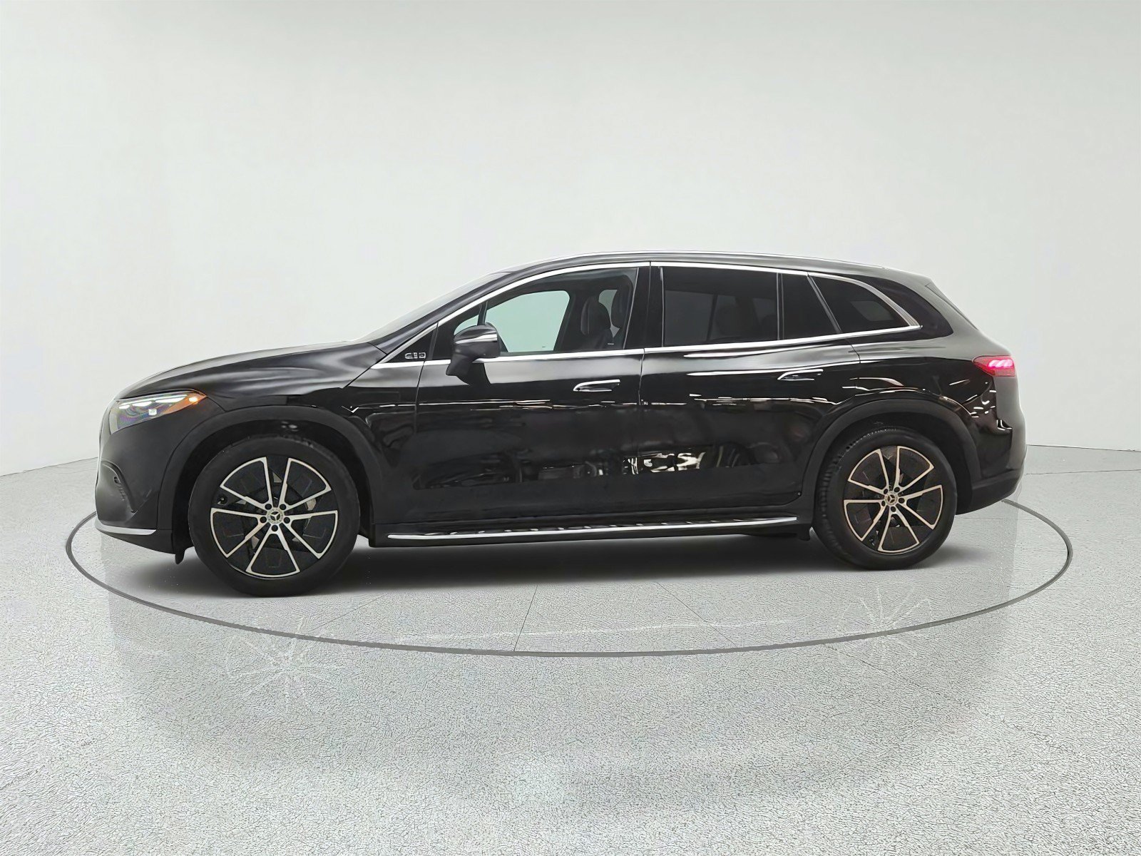 Certified 2023 Mercedes-Benz EQS 450+ SUV image 8