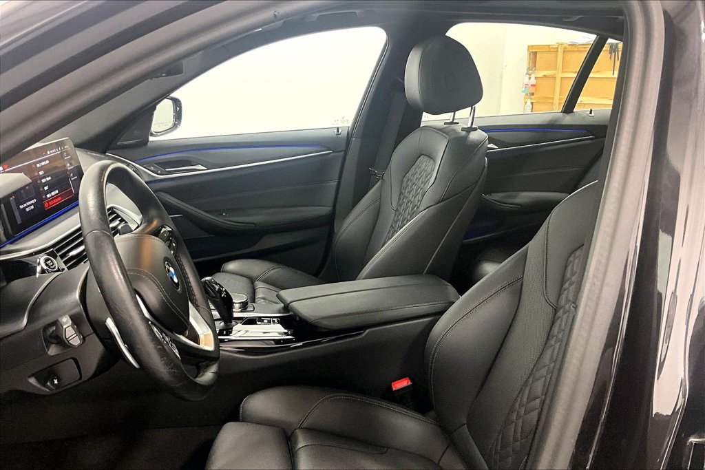 Used 2023 BMW 530i xDrive AWD/4WD image 26