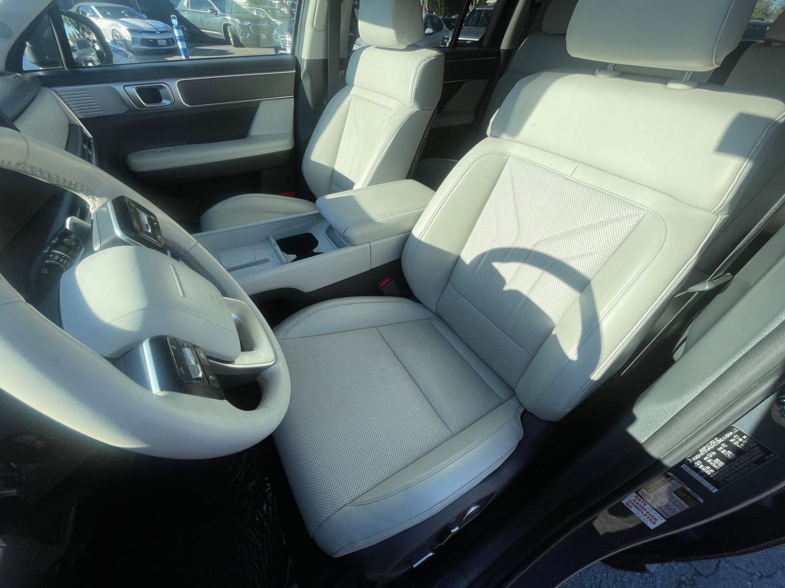 Used 2025 Hyundai Santa Fe SEL image 36
