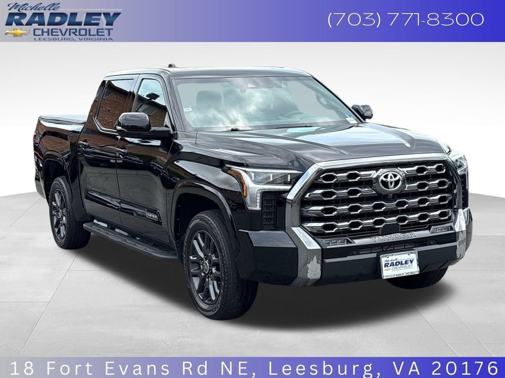 Used 2024 Toyota Tundra Platinum AWD/4WD image 8