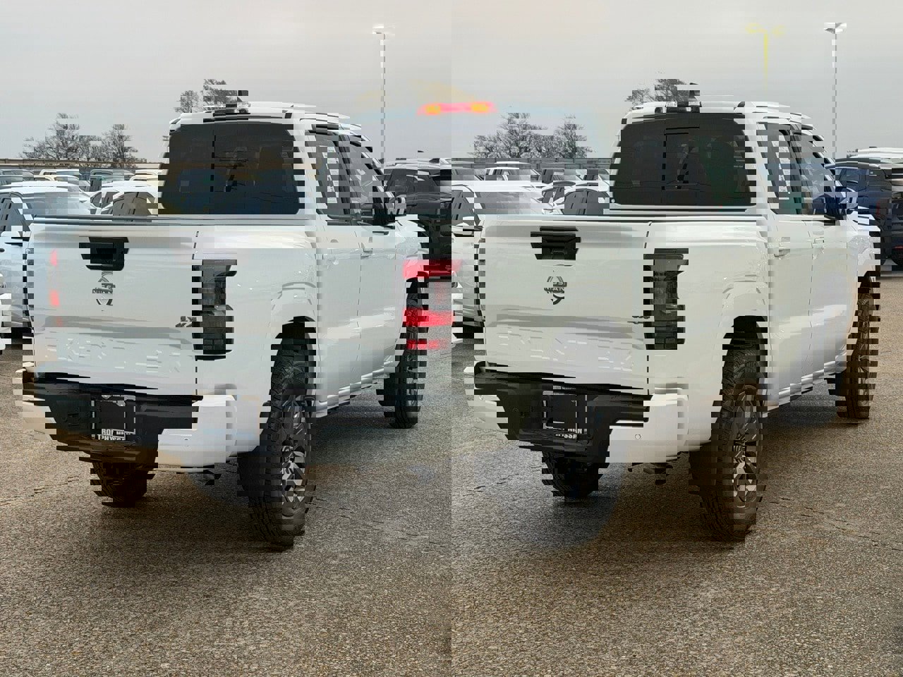 New 2026 Nissan Frontier SV image 6