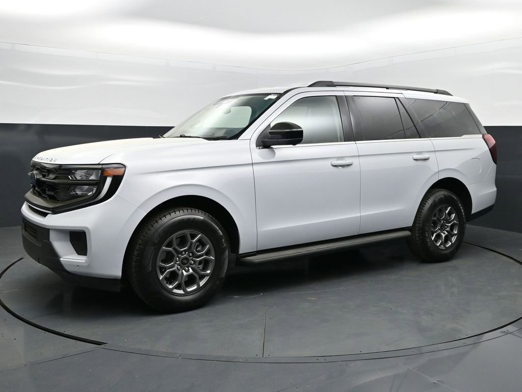 Used 2025 Ford Expedition Active image 1