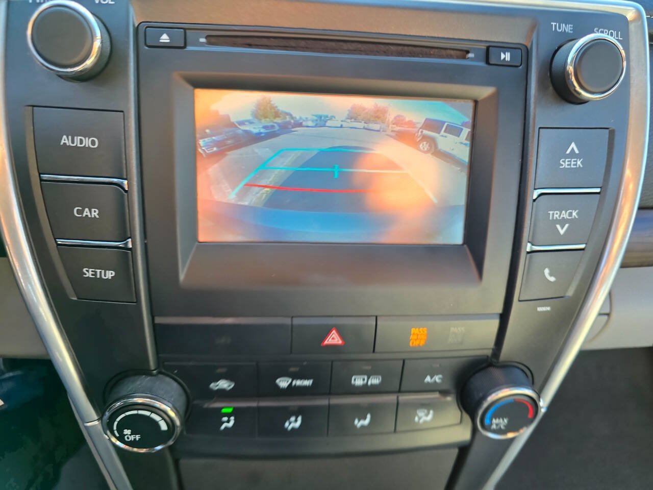 Used 2016 Toyota Camry LE FWD image 20