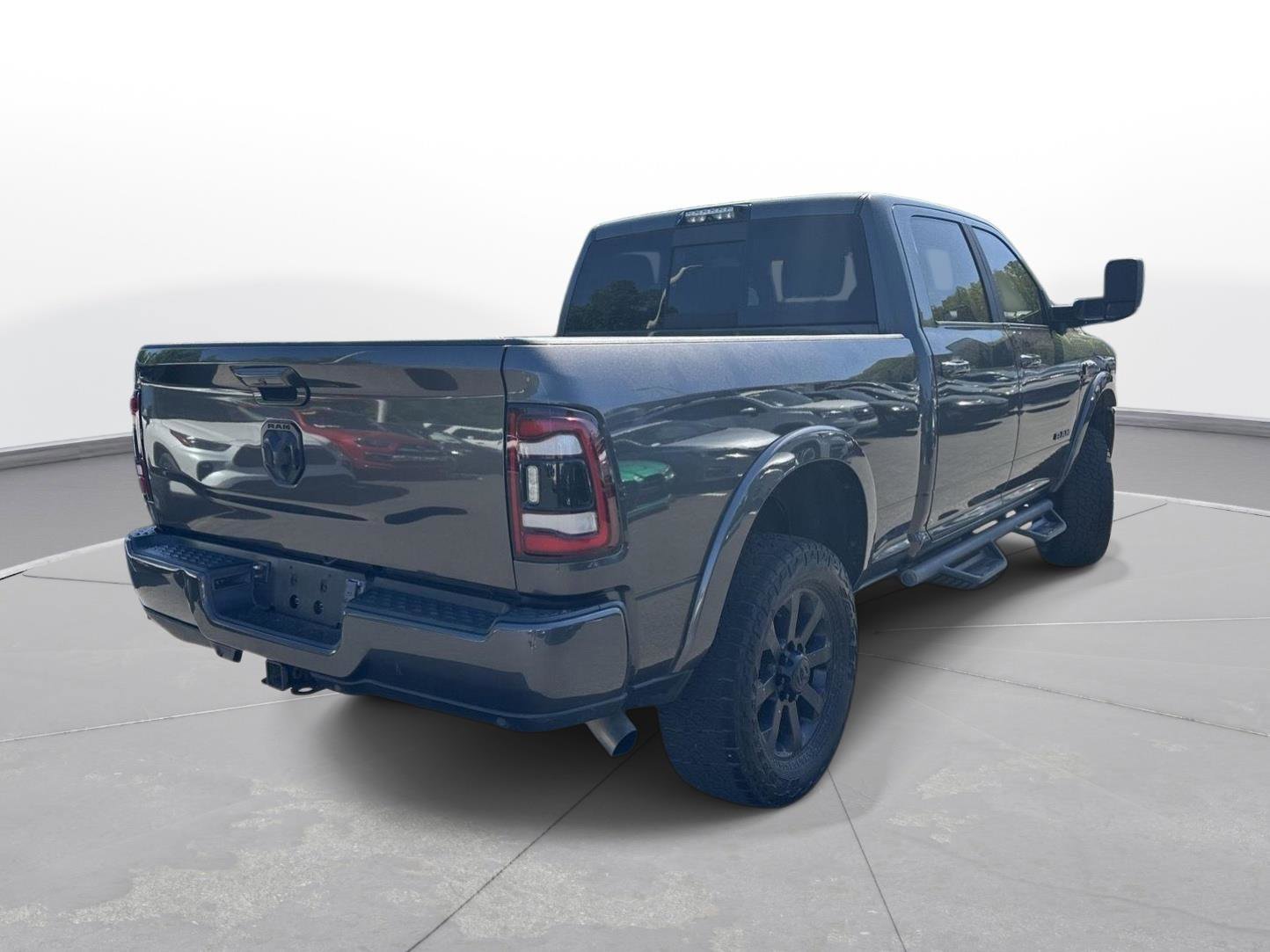 Used 2022 RAM 2500 Laramie w/ Night Edition AWD/4WD image 6