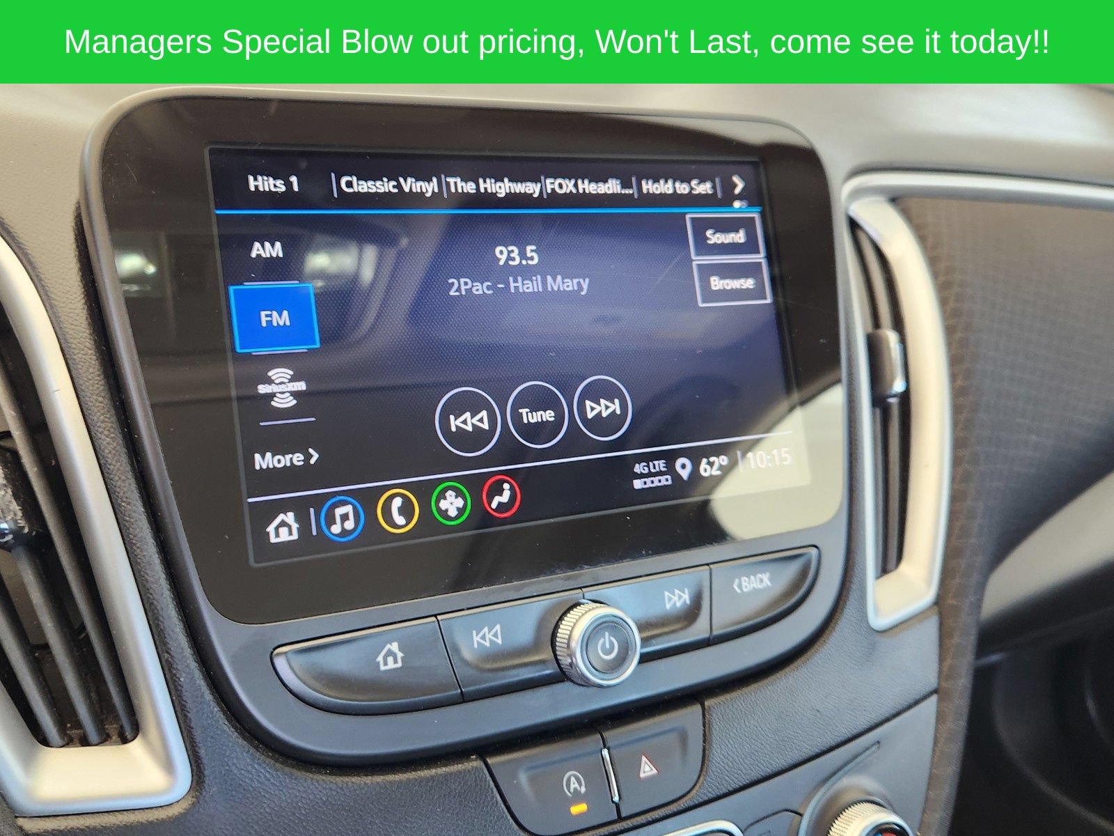 Used 2024 Chevrolet Malibu LT FWD image 39