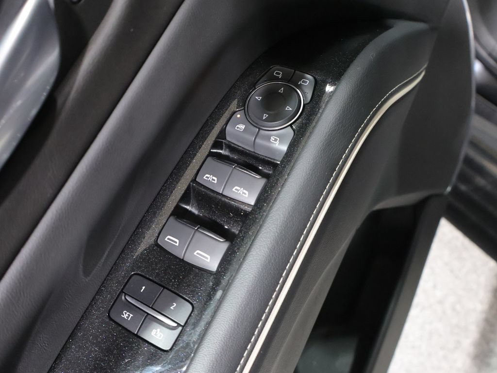 Used 2023 Cadillac Escalade Sport w/ Touring Package AWD/4WD image 15