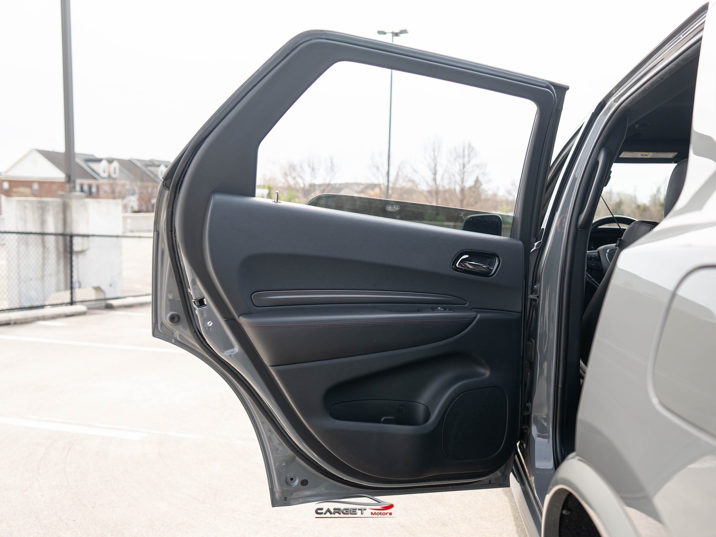Used 2022 Dodge Durango R/T w/ Tow 'N Go Package AWD/4WD image 46