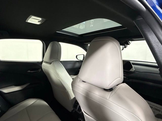 Used 2023 Lexus UX 250h FWD w/ Premium Package image 36