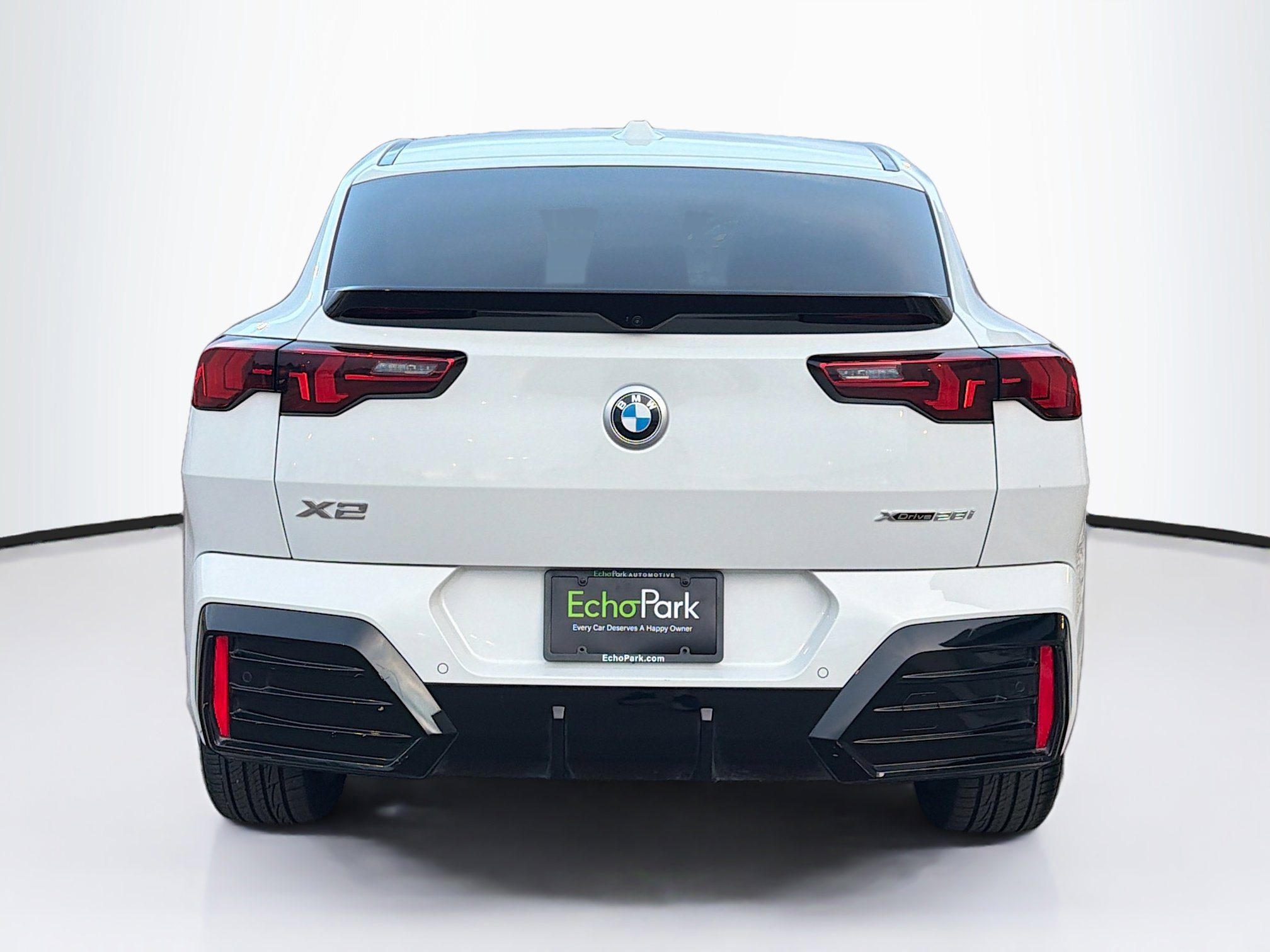 Used 2025 BMW X2 xDrive28i AWD/4WD image 7