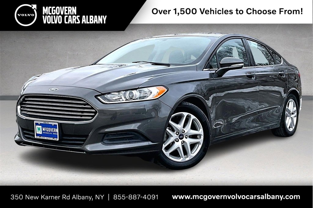 Used 2016 Ford Fusion SE