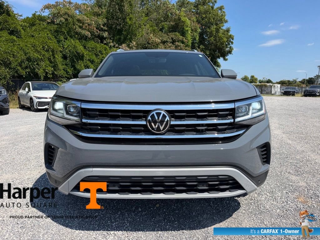 Used 2023 Volkswagen Atlas Cross Sport SE w/ Panoramic Sunroof Package FWD image 8