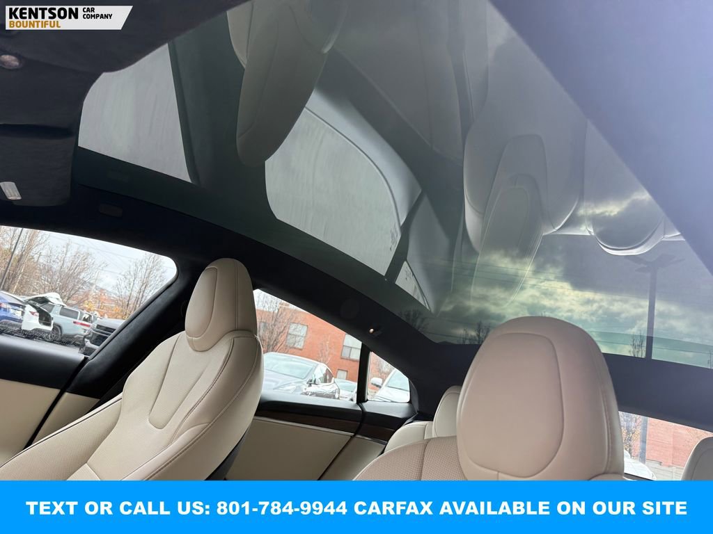 Used 2021 Tesla Model S Plaid image 28