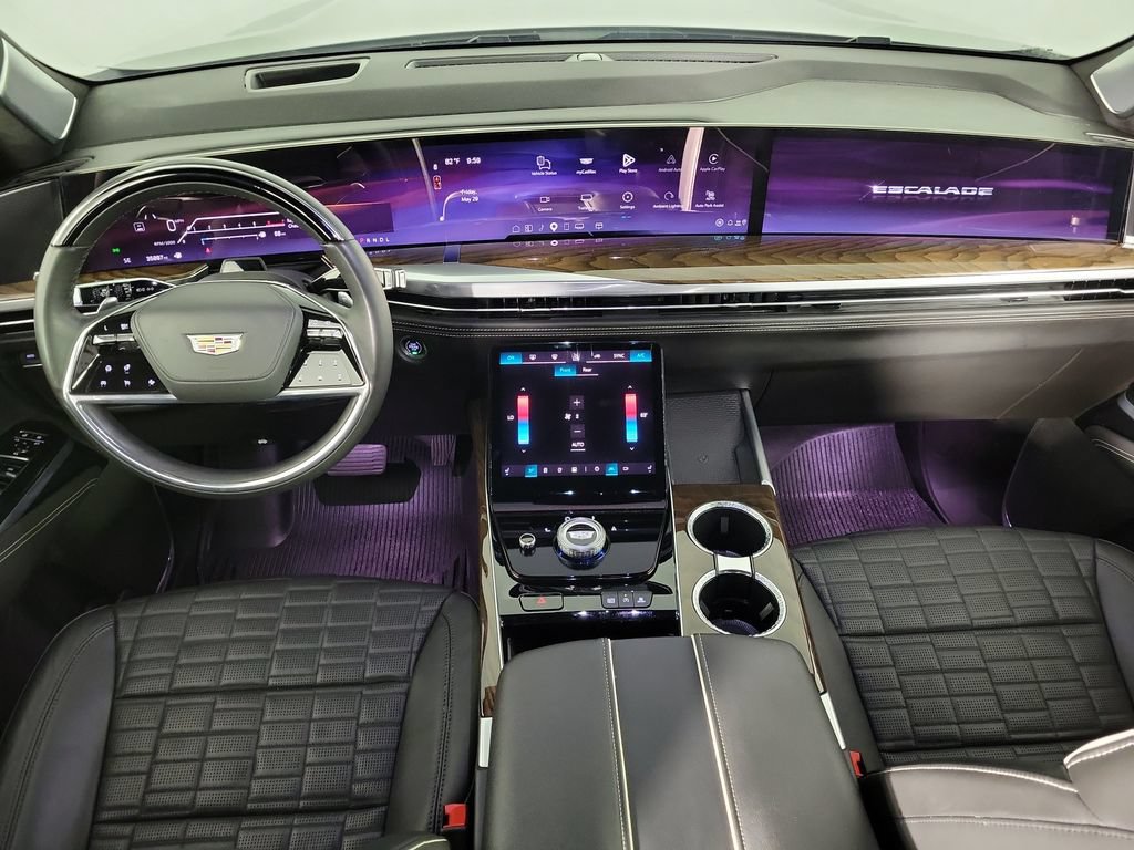 Certified 2025 Cadillac Escalade ESV Sport Platinum w/ LPO, Floor Liner Package AWD/4WD image 16