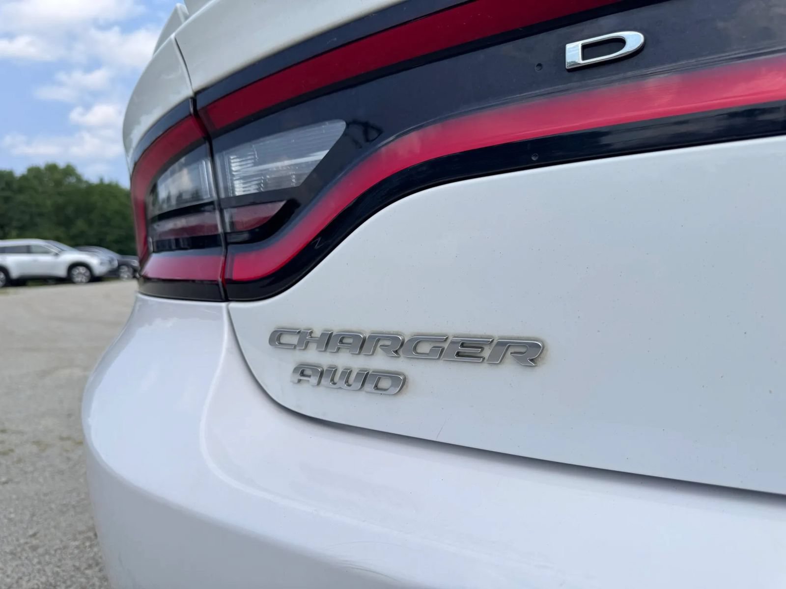 Used 2017 Dodge Charger SXT w/ AWD Plus Group image 5