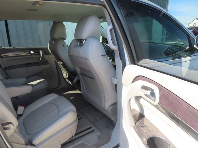 Used 2017 Buick Enclave Leather w/ Trailering Package AWD/4WD image 27