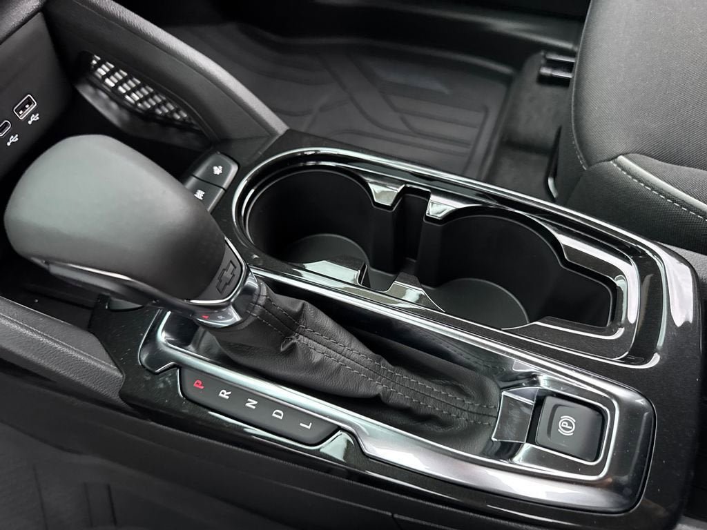 New 2026 Chevrolet TrailBlazer LT w/ LT Cold Weather Package FWD image 16