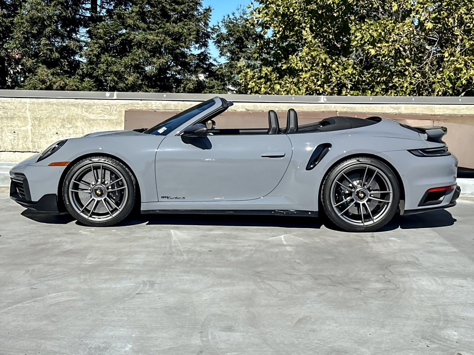 Used 2023 Porsche 911 Turbo S image 2