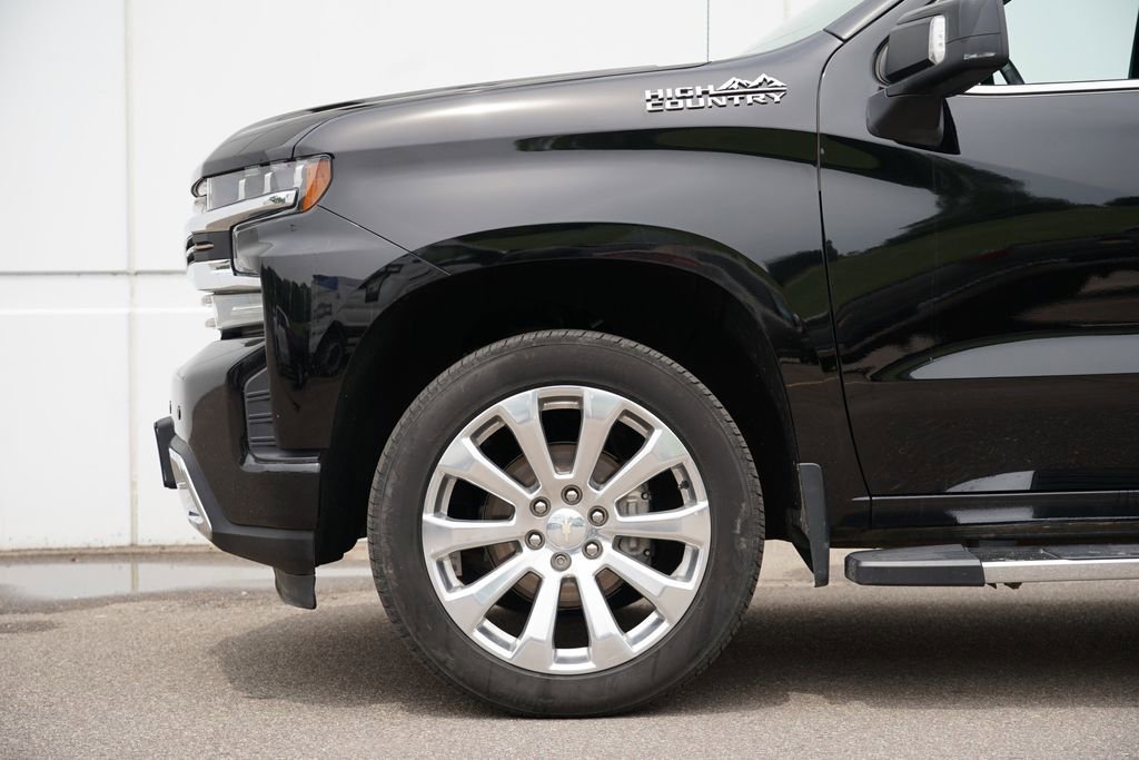 Used 2022 Chevrolet Silverado 1500 High Country image 11